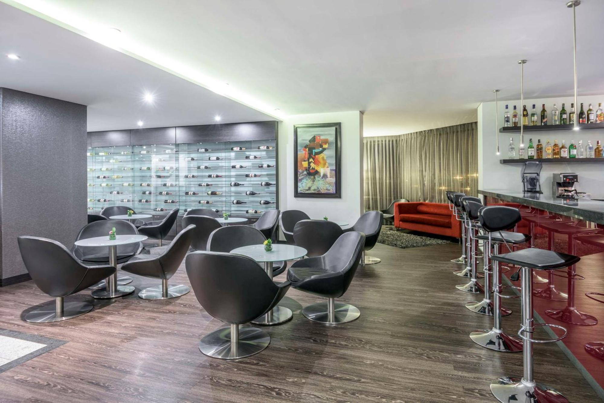 Nh Bogota Urban 26 Royal Hotel Ngoại thất bức ảnh