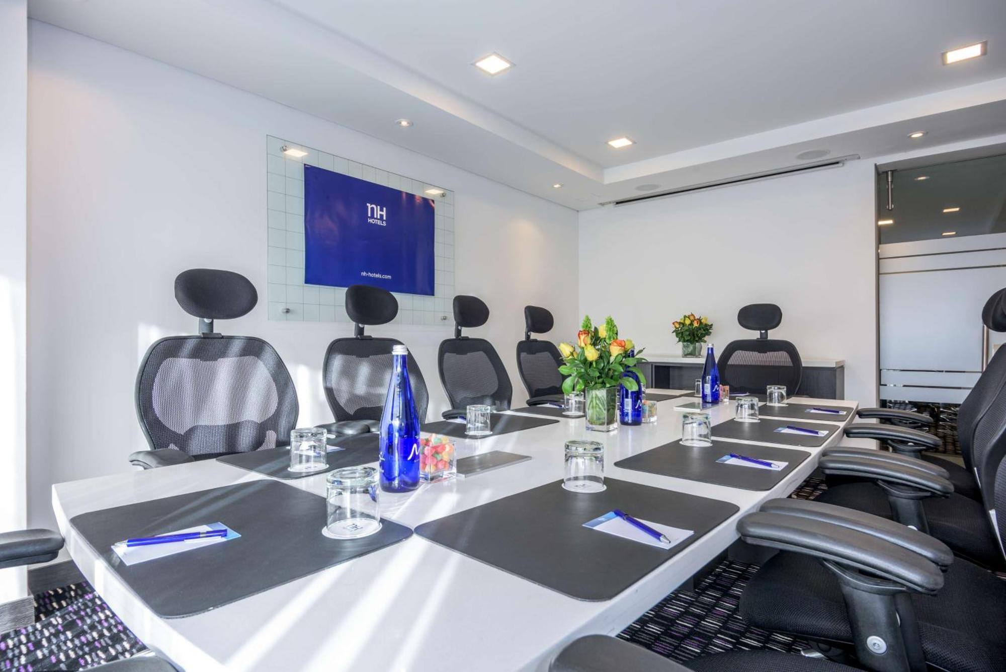 Nh Bogota Urban 26 Royal Hotel Ngoại thất bức ảnh