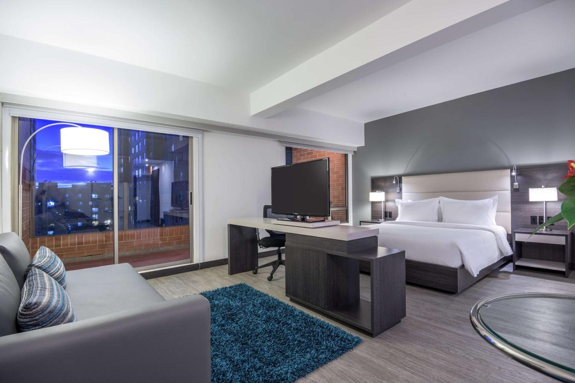 Nh Bogota Urban 26 Royal Hotel Ngoại thất bức ảnh