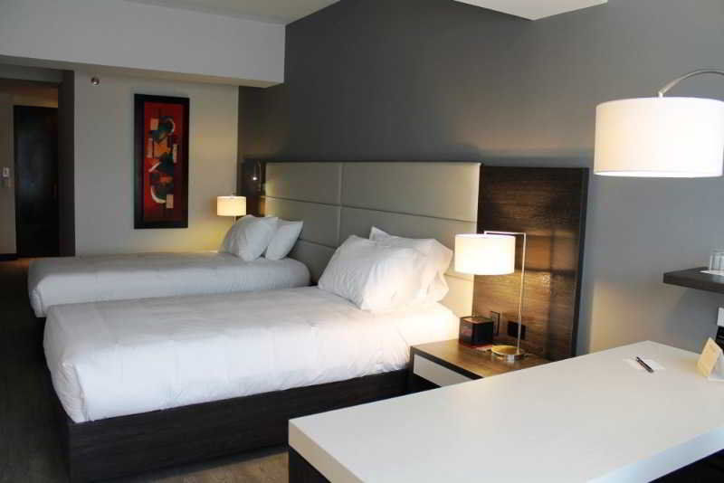 Nh Bogota Urban 26 Royal Hotel Ngoại thất bức ảnh